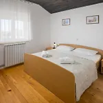 Leko By Interhome Porec