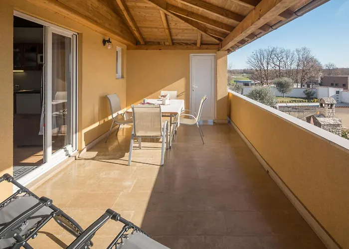 Leko By Interhome Apartman *