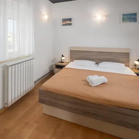 Leko By Interhome Apartament *