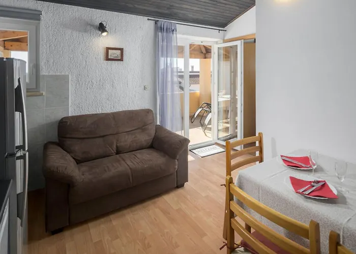Leko By Interhome * Πόρετς
